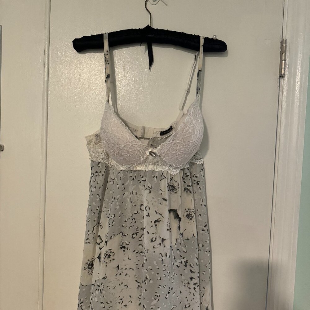 White/Grey Print Cinema Etoile